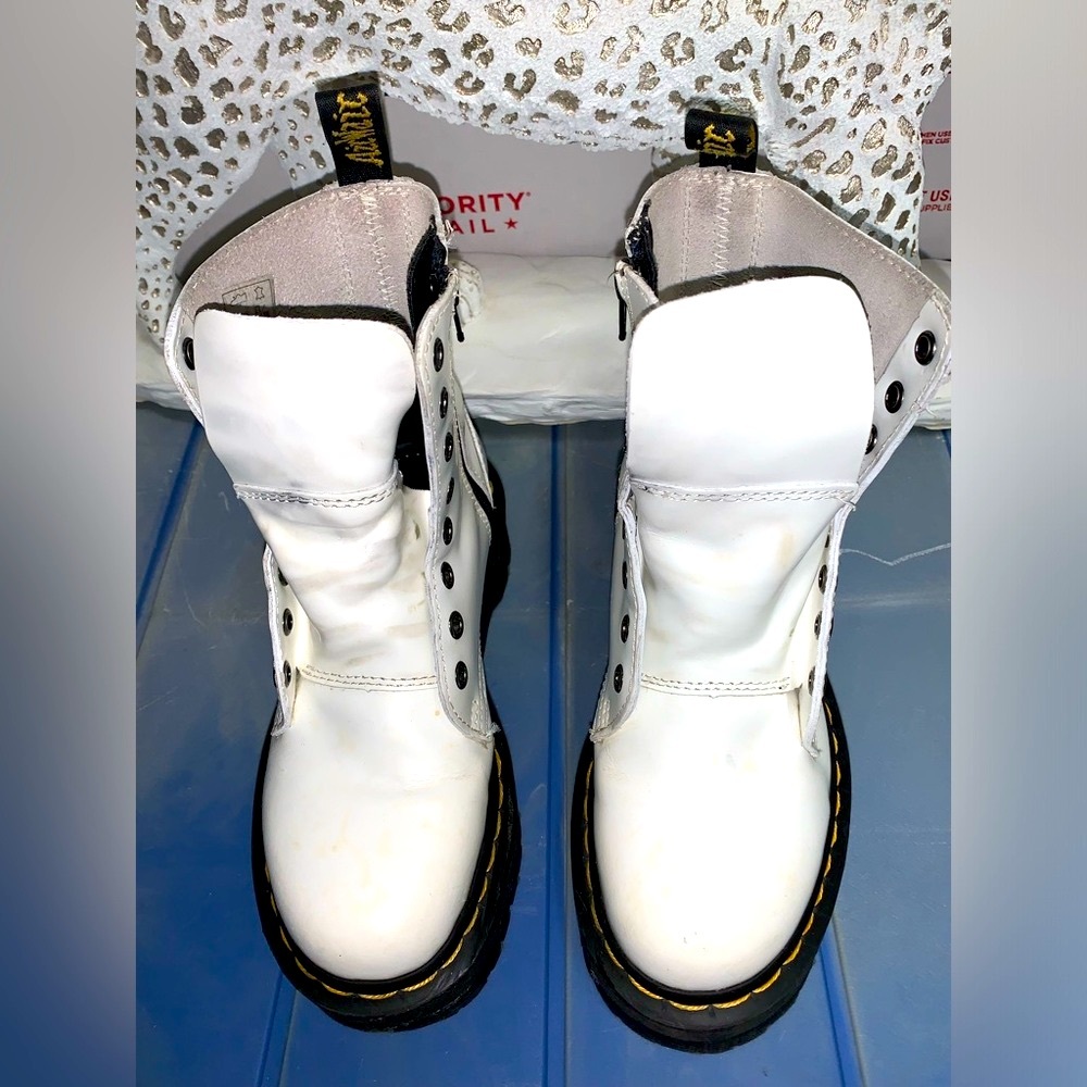 DR MARTENS WHITE JADON BOOT SMOOTH LEATHER PLATFORMS LADIES SIZE 5 US - Picture 13 of 16